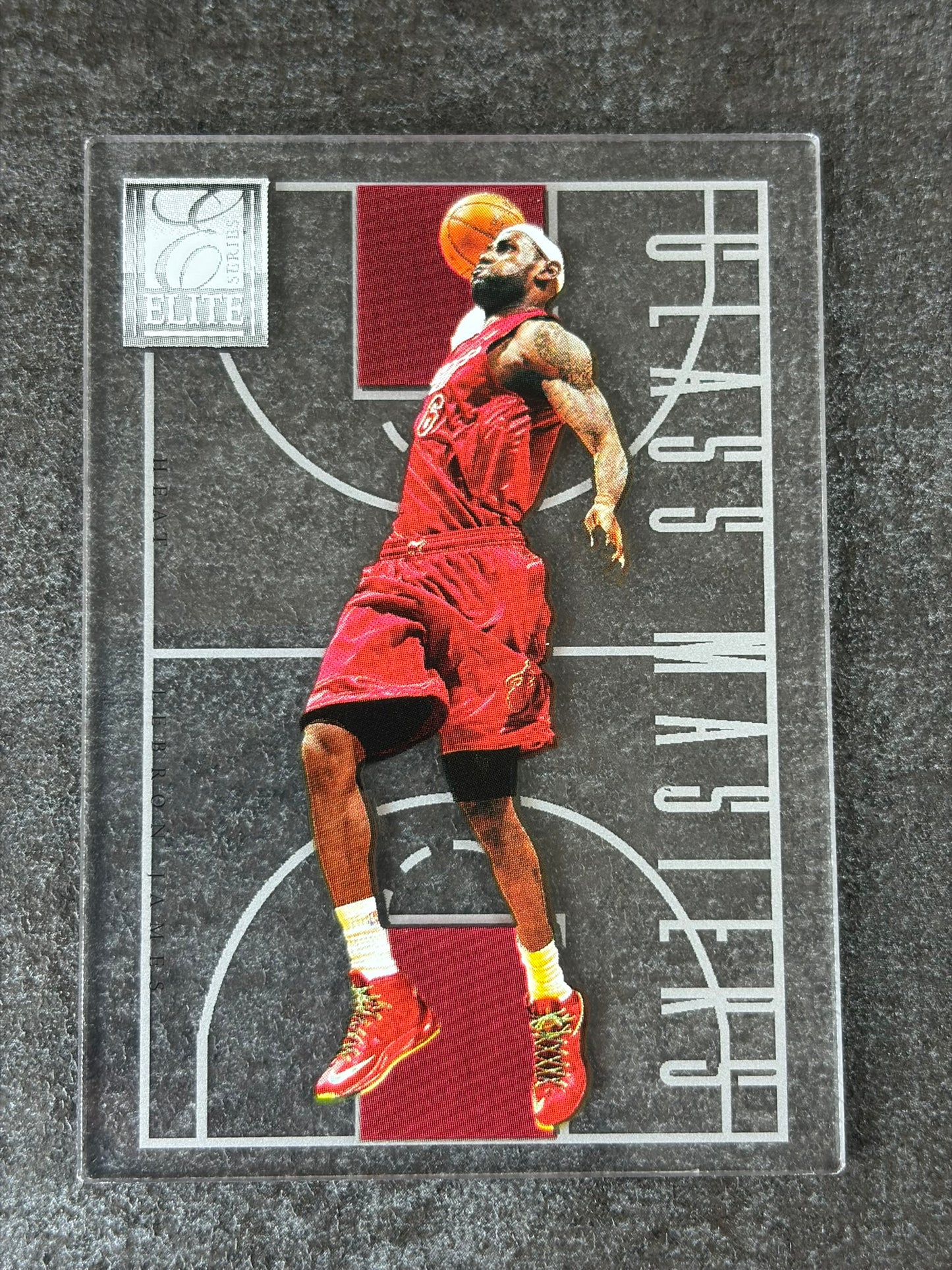 2012-13 Panini Elite Glass Masters LeBron James  #10