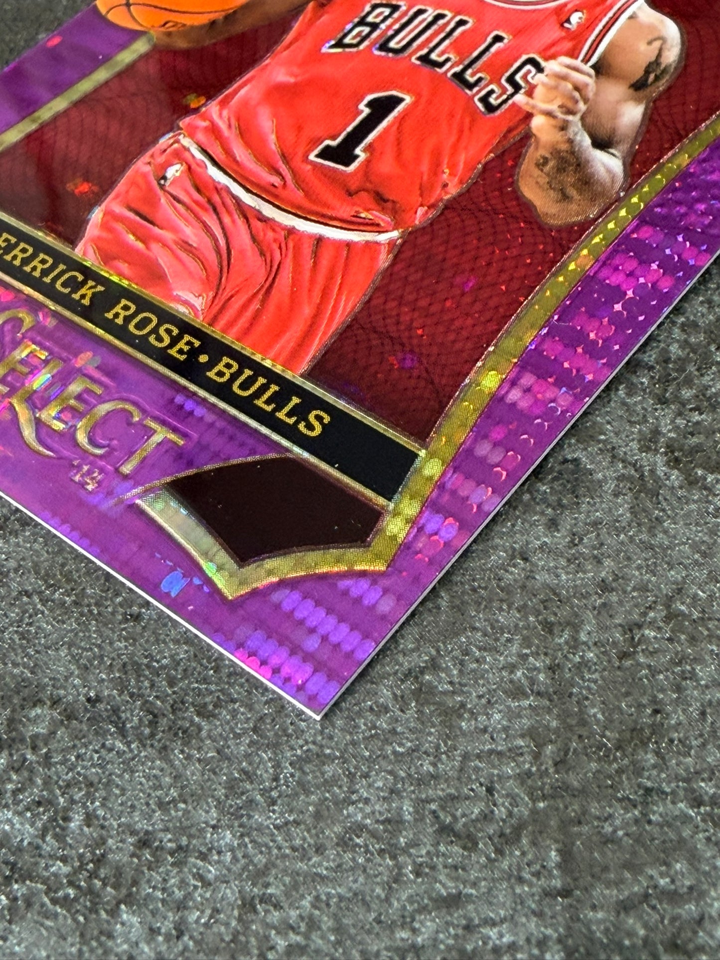 2013-14 Panini Select Prizms Purple /99 Derrick Rose #132