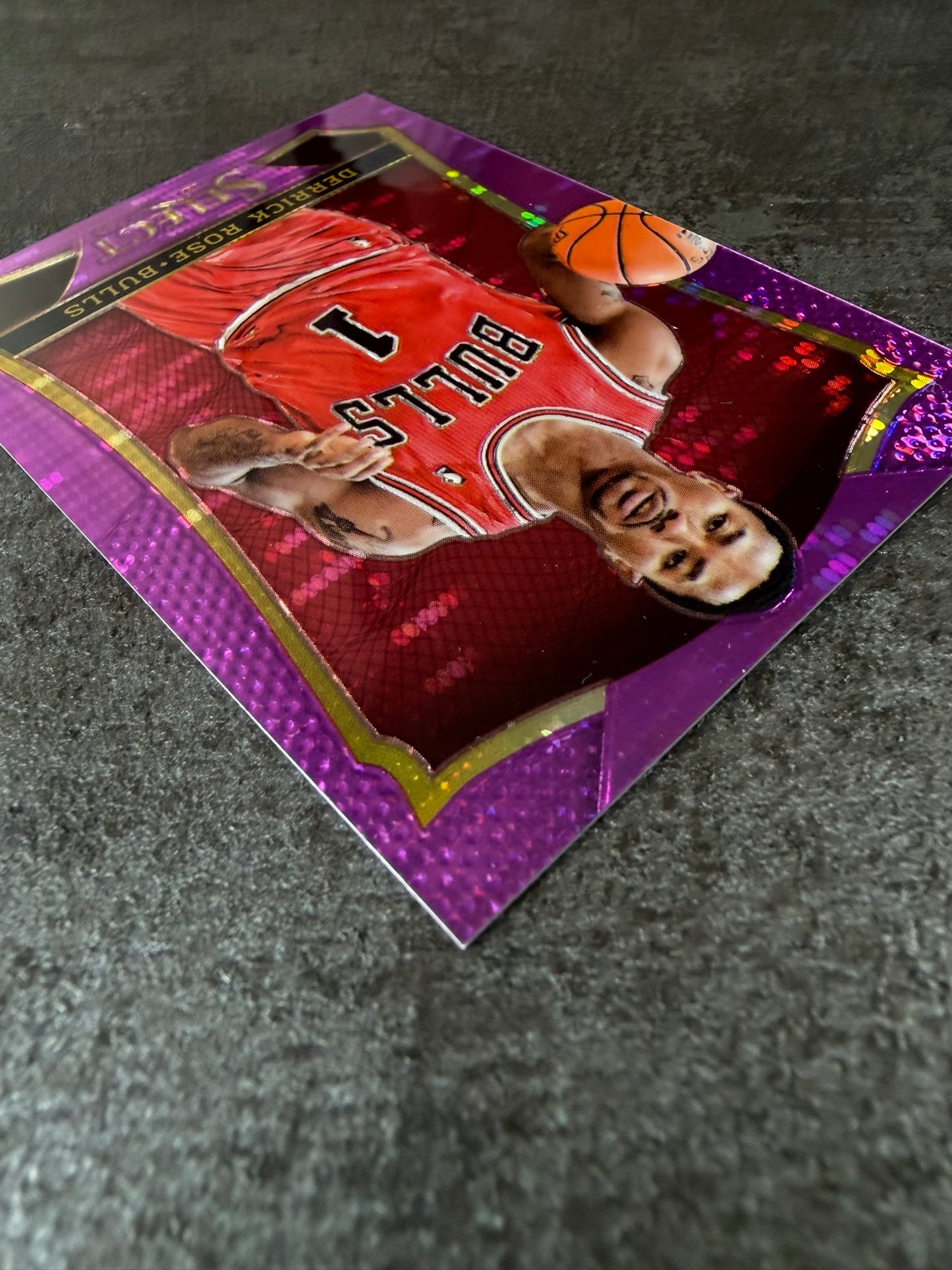 2013-14 Panini Select Prizms Purple /99 Derrick Rose #132