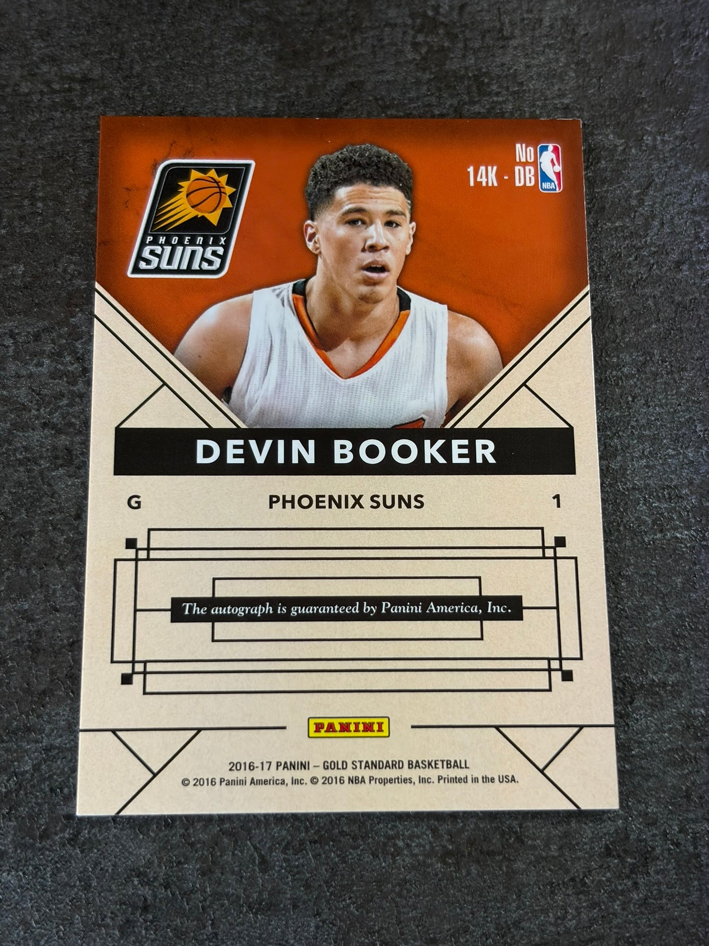 2016-17 Panini Gold Standard 14K Autograph Devin Booker